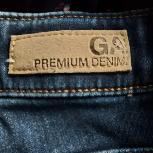 GARAGE JEANS - Picture 4 of 9